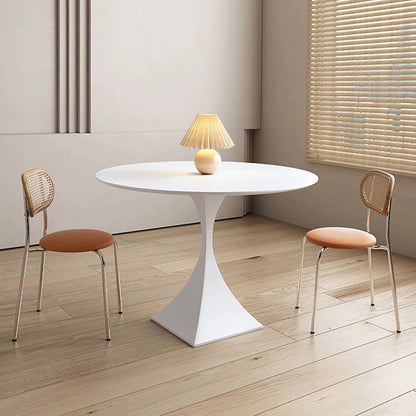 TETRAG Round Dining Table